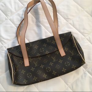 Handbag